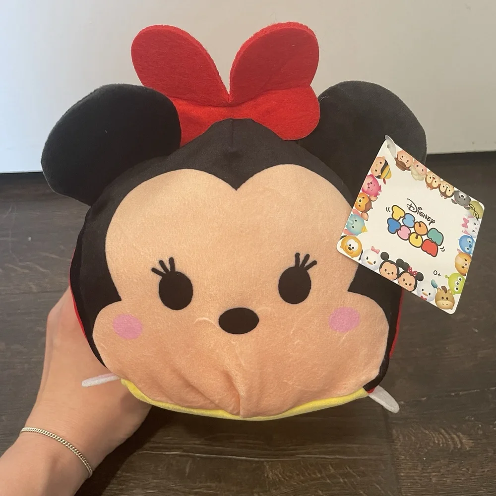Minnie Mouse Tsum Tsum- 8” Medium Sized Disney Plush NWT